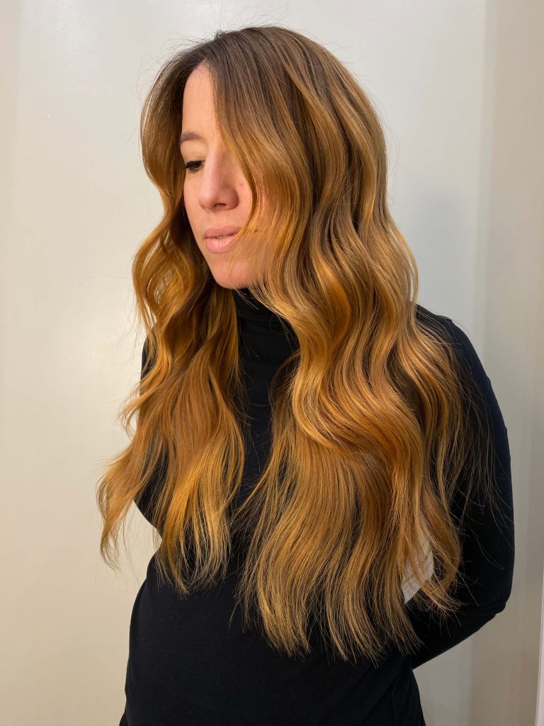 Extensions cheveux haut de gamme Paris : guide et meilleur salon